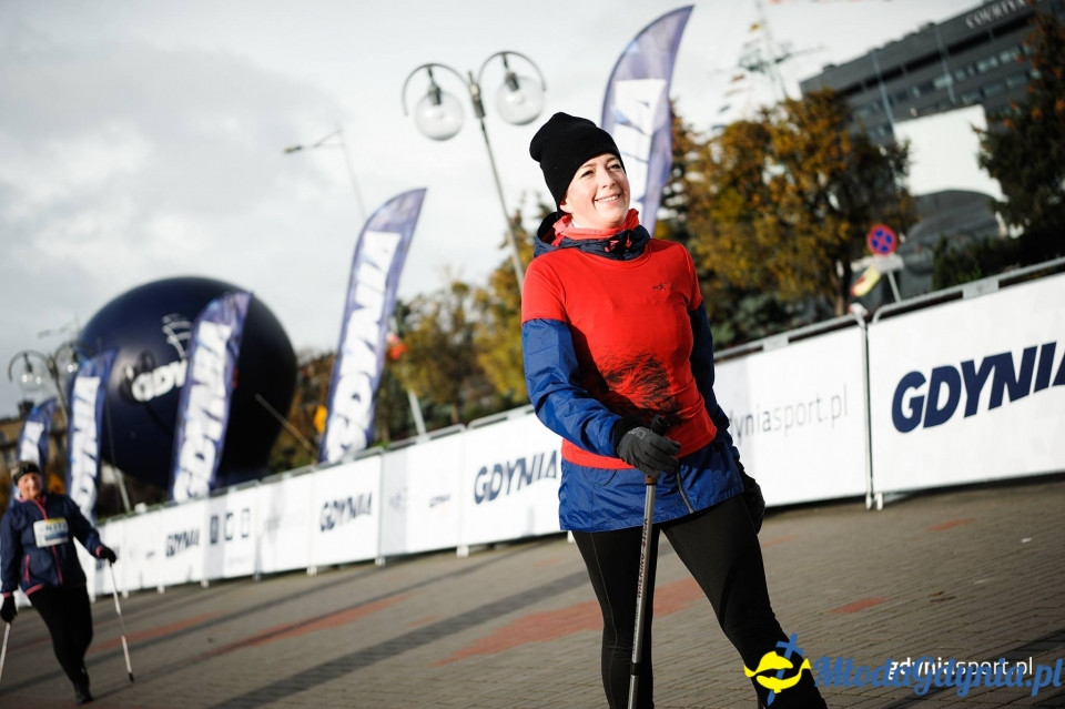Marsz nordic walking - Bieg Niepodległości z PKO Bankiem Polskim 2017 (II)