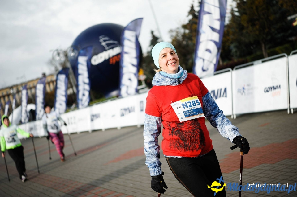 Marsz nordic walking - Bieg Niepodległości z PKO Bankiem Polskim 2017 (II)
