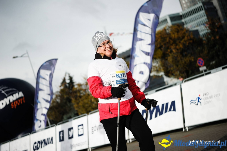 Marsz nordic walking - Bieg Niepodległości z PKO Bankiem Polskim 2017 (II)