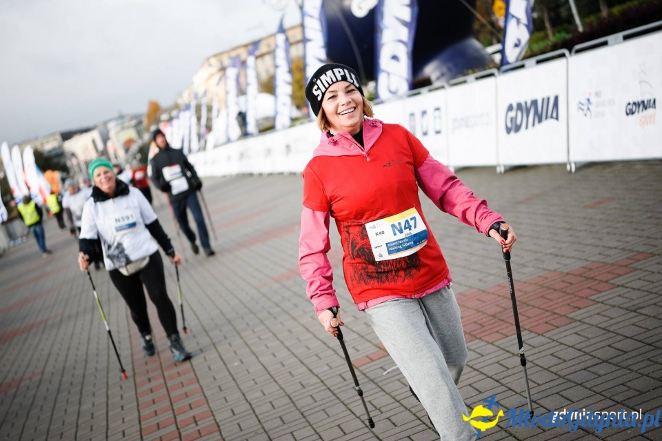 Marsz nordic walking - Bieg Niepodległości z PKO Bankiem Polskim 2017 (II)