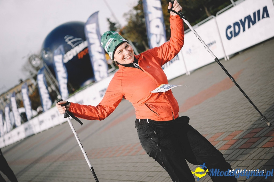 Marsz nordic walking - Bieg Niepodległości z PKO Bankiem Polskim 2017 (II)