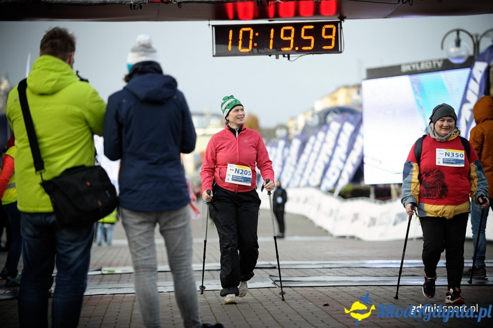 Marsz nordic walking - Bieg Niepodległości z PKO Bankiem Polskim 2017 (II)