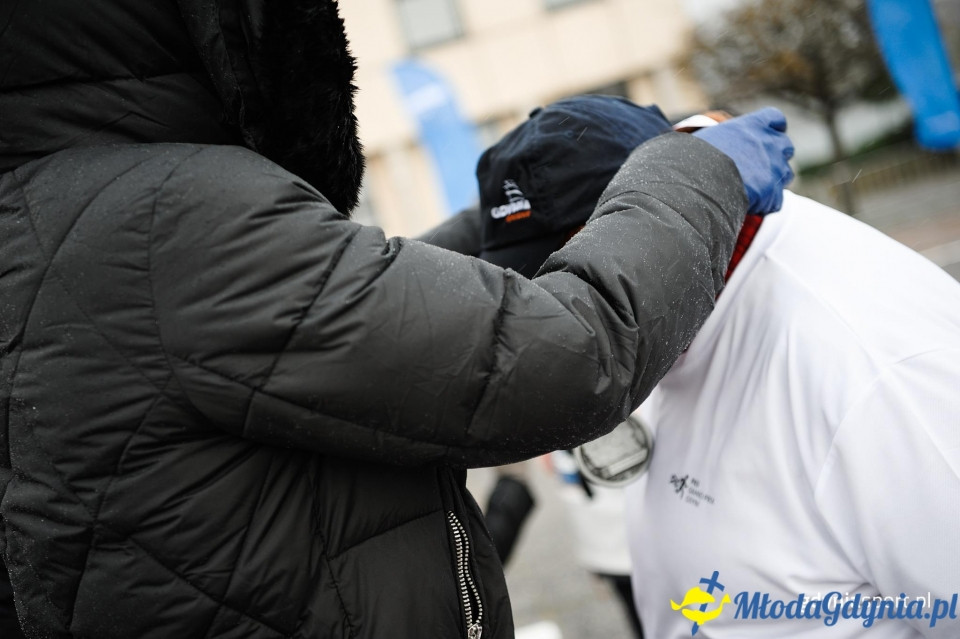Marsz nordic walking - Bieg Niepodległości z PKO Bankiem Polskim 2017 (II)