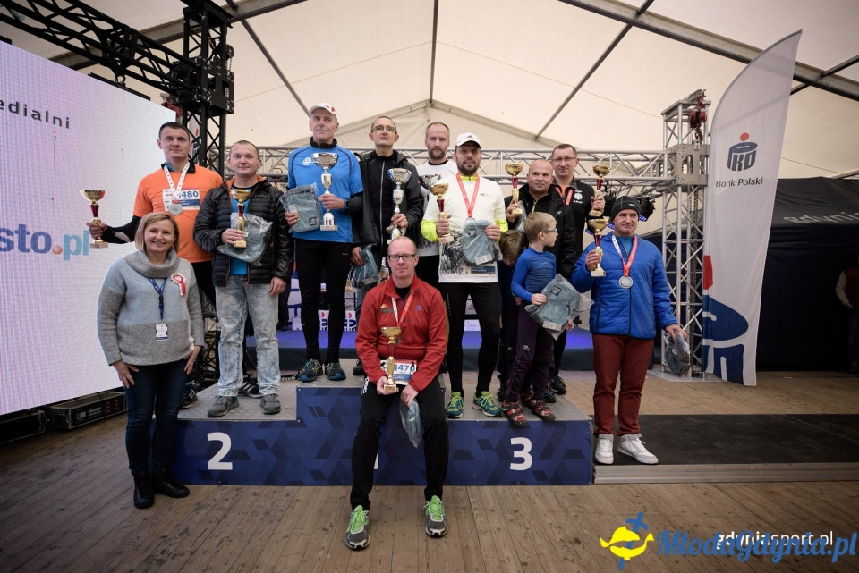 Marsz nordic walking - Bieg Niepodległości z PKO Bankiem Polskim 2017 (II)