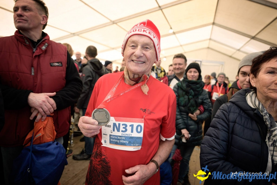 Marsz nordic walking - Bieg Niepodległości z PKO Bankiem Polskim 2017 (II)