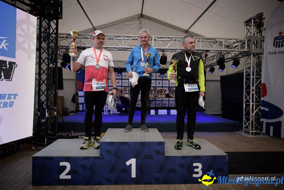 Marsz nordic walking - Bieg Niepodległości z PKO Bankiem Polskim 2017 (II)