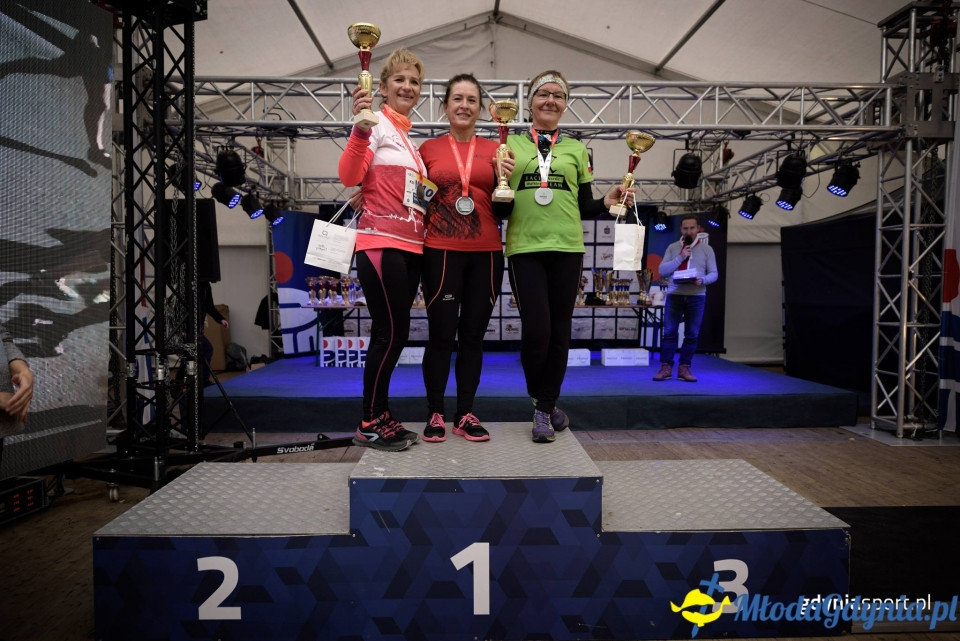 Marsz nordic walking - Bieg Niepodległości z PKO Bankiem Polskim 2017 (II)