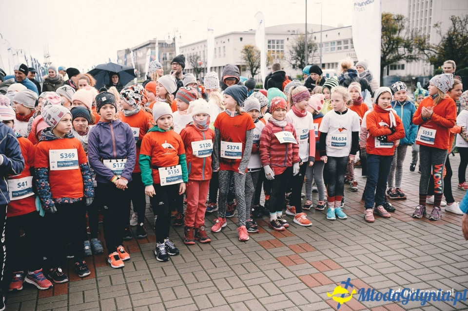 Starty młodzieżowe - Bieg Niepodległości z PKO Bankiem Polskim 2017 (I)