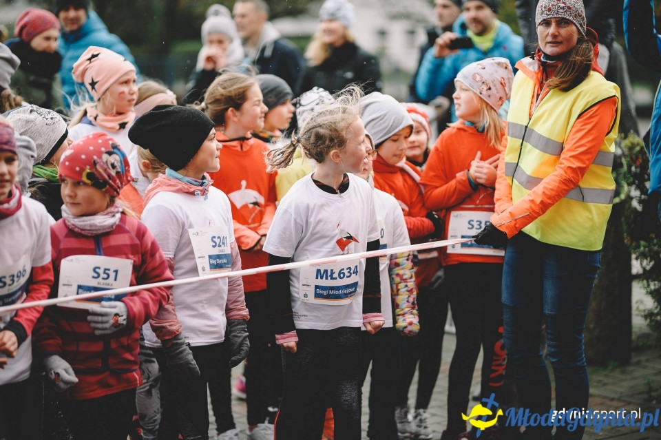 Starty młodzieżowe - Bieg Niepodległości z PKO Bankiem Polskim 2017 (I)