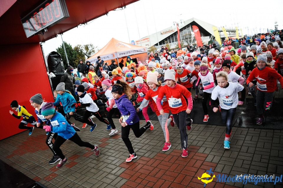 Starty młodzieżowe - Bieg Niepodległości z PKO Bankiem Polskim 2017 (I)