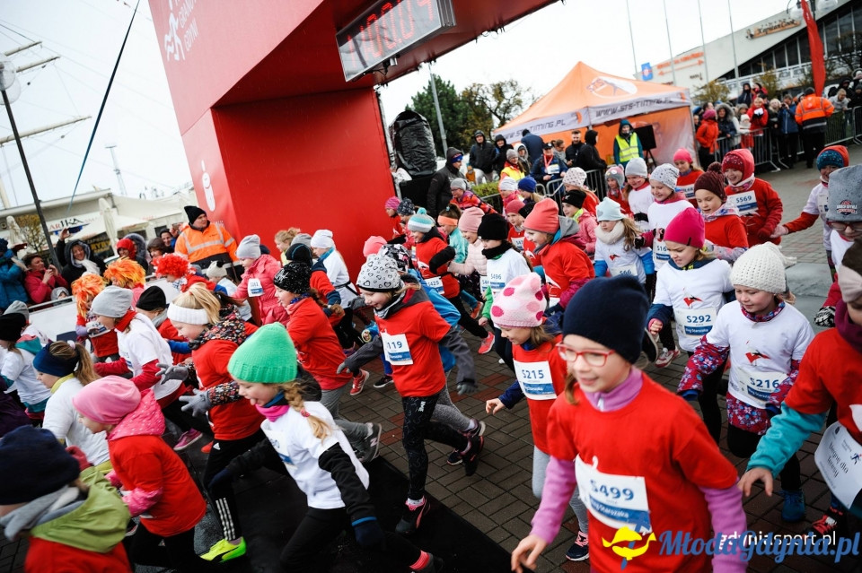 Starty młodzieżowe - Bieg Niepodległości z PKO Bankiem Polskim 2017 (I)