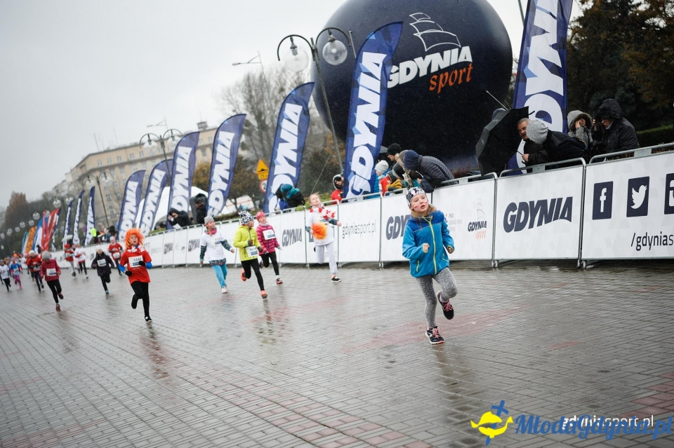 Starty młodzieżowe - Bieg Niepodległości z PKO Bankiem Polskim 2017 (I)