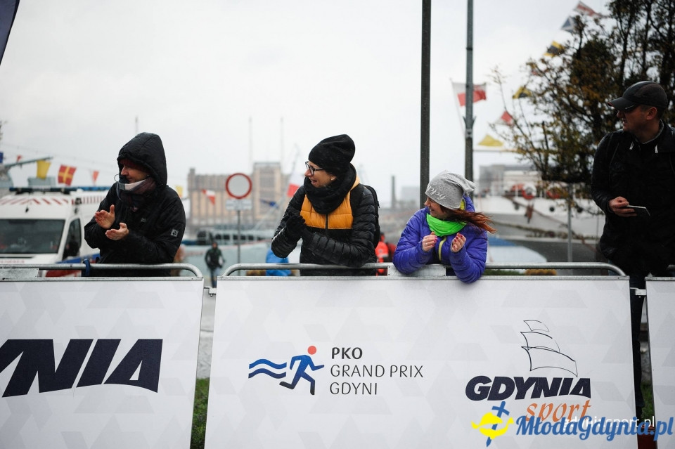 Starty młodzieżowe - Bieg Niepodległości z PKO Bankiem Polskim 2017 (I)