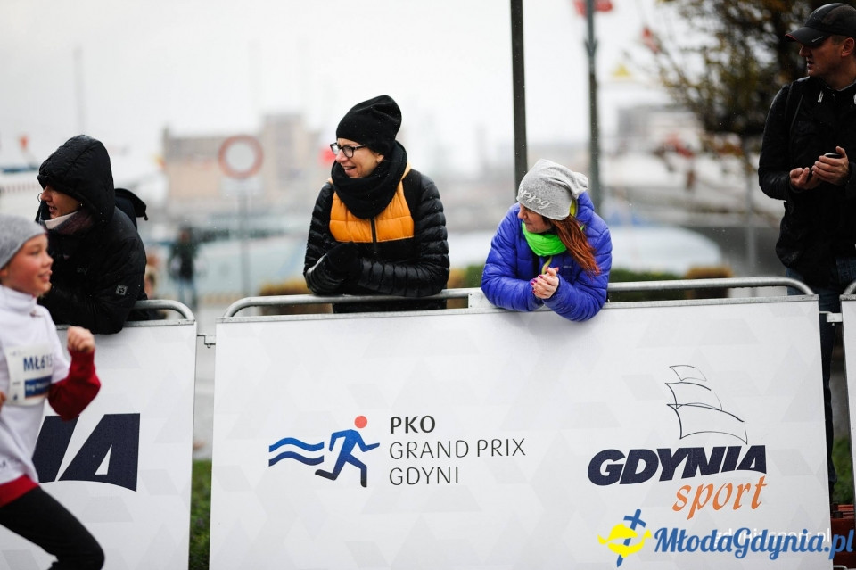 Starty młodzieżowe - Bieg Niepodległości z PKO Bankiem Polskim 2017 (I)