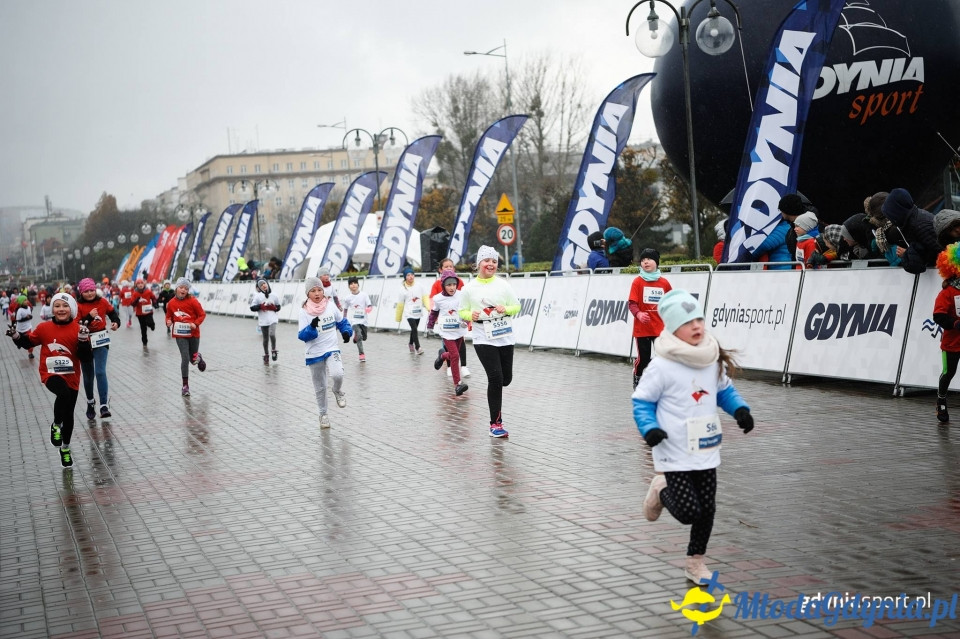 Starty młodzieżowe - Bieg Niepodległości z PKO Bankiem Polskim 2017 (I)