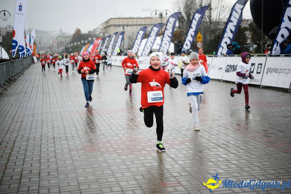 Starty młodzieżowe - Bieg Niepodległości z PKO Bankiem Polskim 2017 (I)