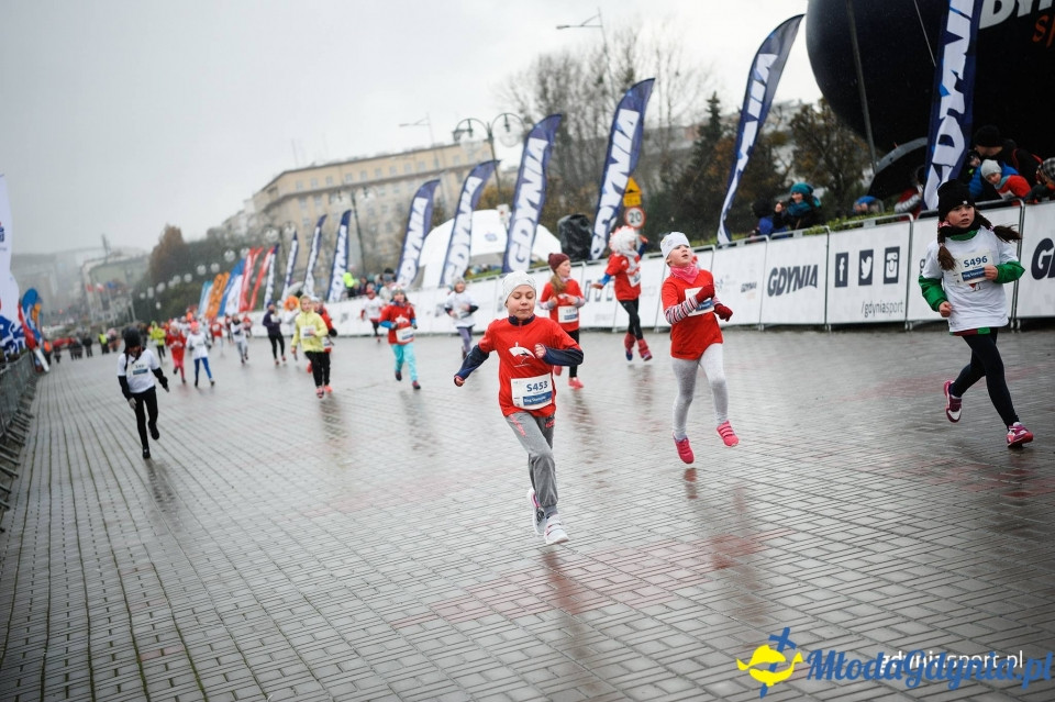 Starty młodzieżowe - Bieg Niepodległości z PKO Bankiem Polskim 2017 (I)
