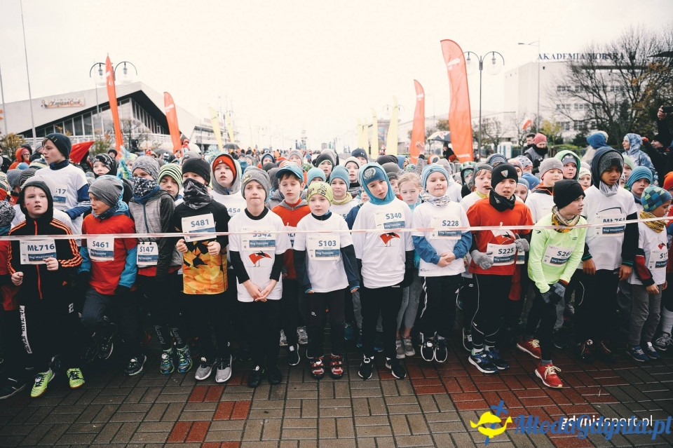 Starty młodzieżowe - Bieg Niepodległości z PKO Bankiem Polskim 2017 (I)