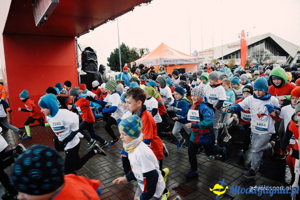 Starty młodzieżowe - Bieg Niepodległości z PKO Bankiem Polskim 2017 (I)