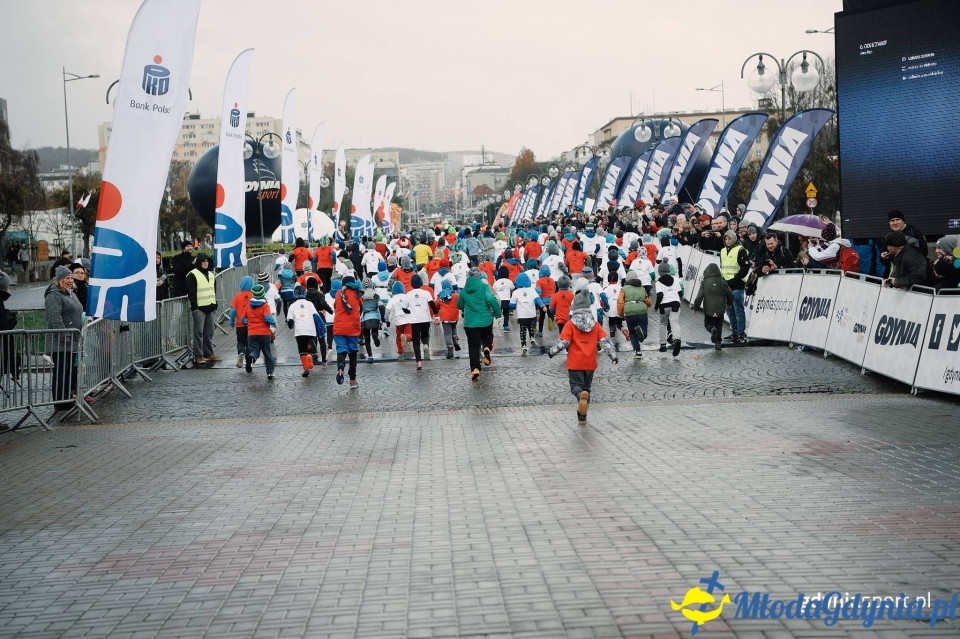 Starty młodzieżowe - Bieg Niepodległości z PKO Bankiem Polskim 2017 (I)