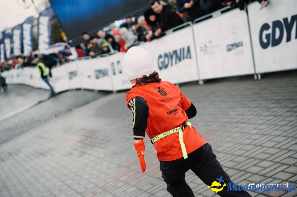 Starty młodzieżowe - Bieg Niepodległości z PKO Bankiem Polskim 2017 (I)