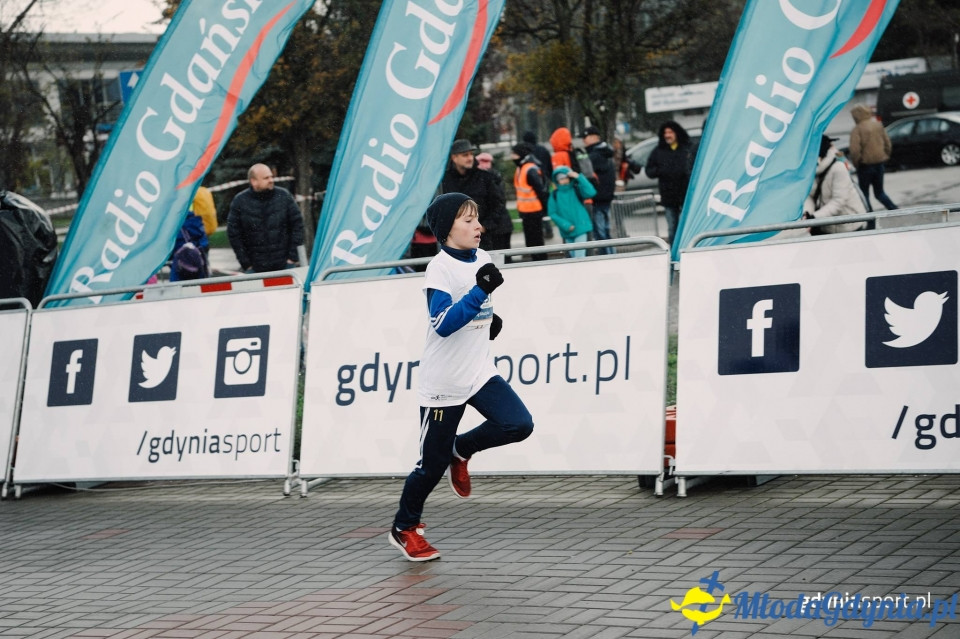Starty młodzieżowe - Bieg Niepodległości z PKO Bankiem Polskim 2017 (I)