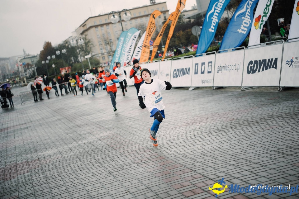Starty młodzieżowe - Bieg Niepodległości z PKO Bankiem Polskim 2017 (I)