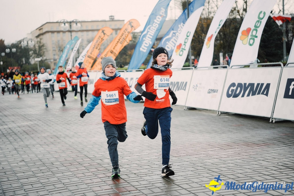 Starty młodzieżowe - Bieg Niepodległości z PKO Bankiem Polskim 2017 (I)