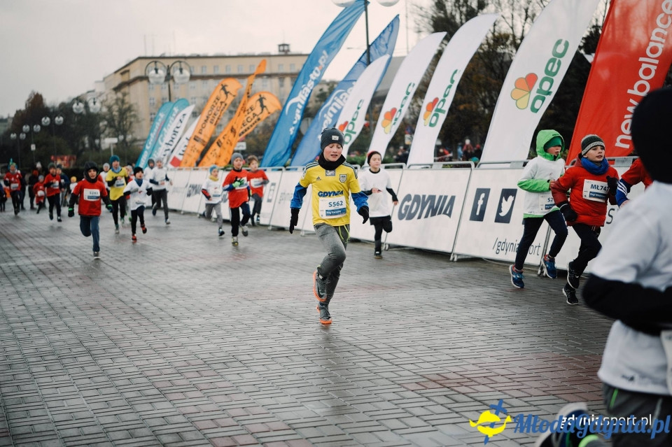 Starty młodzieżowe - Bieg Niepodległości z PKO Bankiem Polskim 2017 (I)