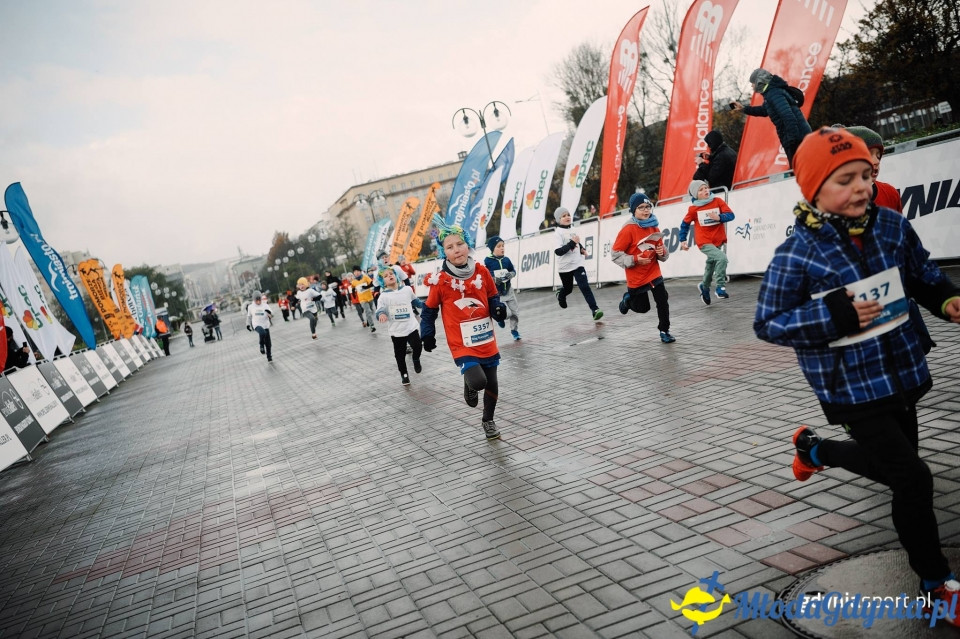 Starty młodzieżowe - Bieg Niepodległości z PKO Bankiem Polskim 2017 (I)