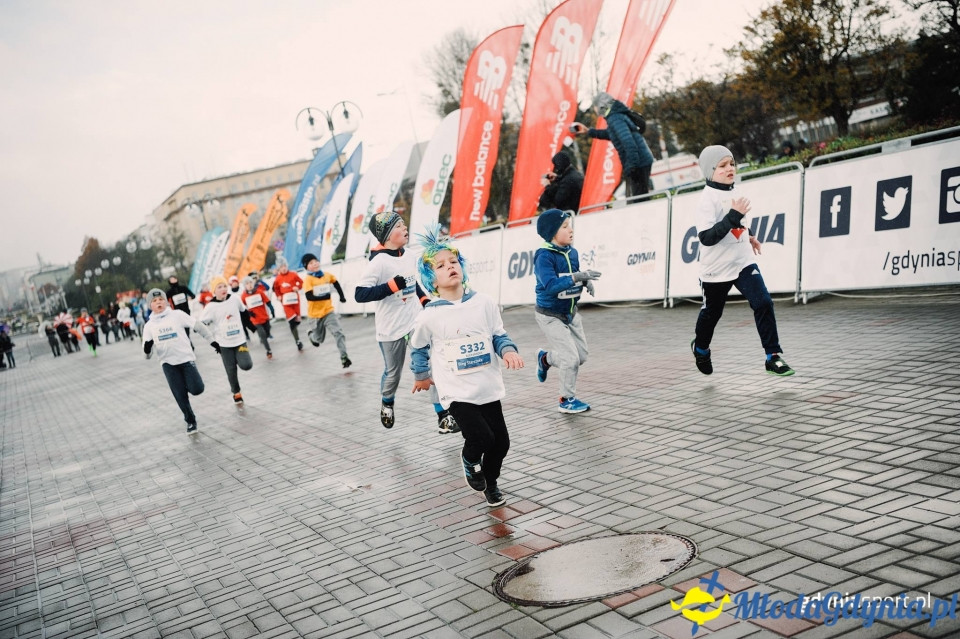 Starty młodzieżowe - Bieg Niepodległości z PKO Bankiem Polskim 2017 (I)