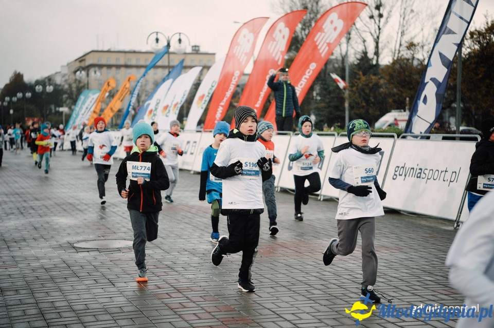Starty młodzieżowe - Bieg Niepodległości z PKO Bankiem Polskim 2017 (I)