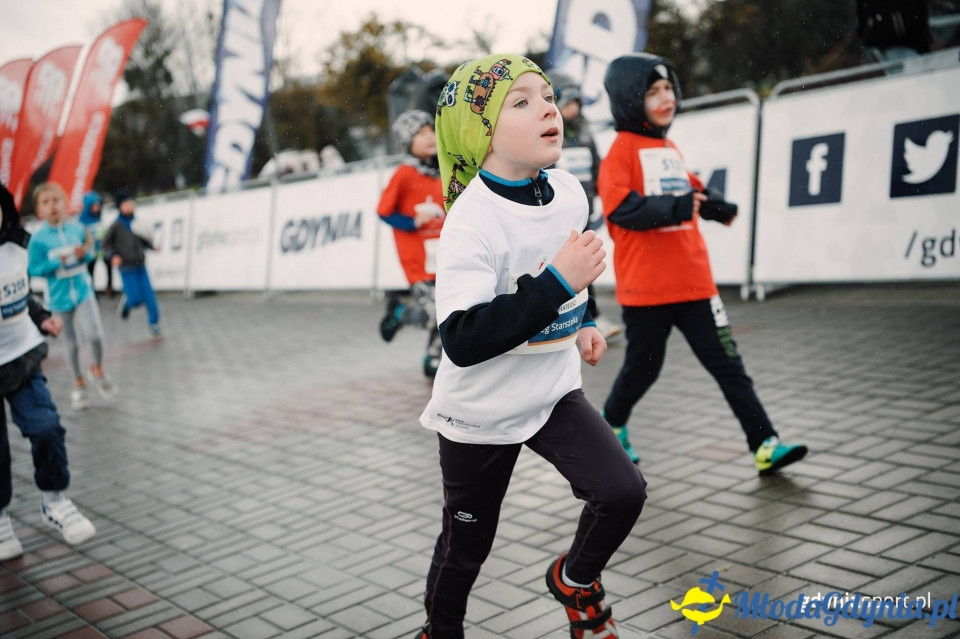 Starty młodzieżowe - Bieg Niepodległości z PKO Bankiem Polskim 2017 (I)