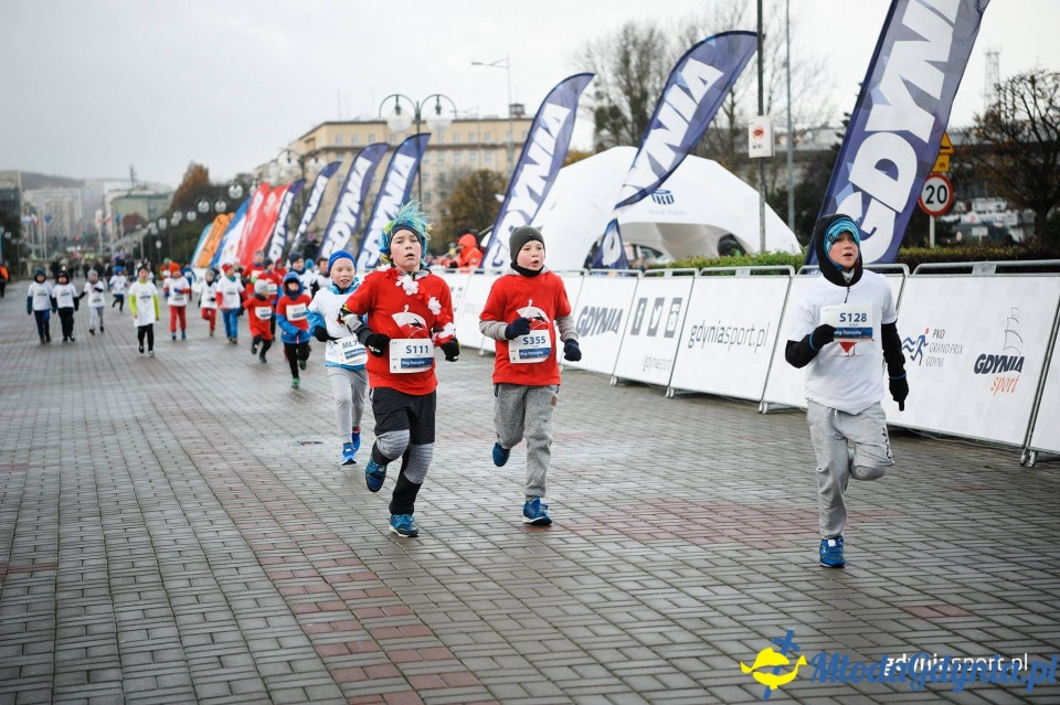 Starty młodzieżowe - Bieg Niepodległości z PKO Bankiem Polskim 2017 (I)