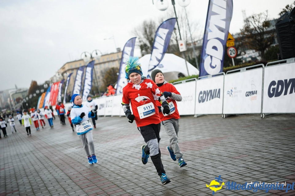 Starty młodzieżowe - Bieg Niepodległości z PKO Bankiem Polskim 2017 (I)