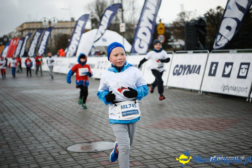 Starty młodzieżowe - Bieg Niepodległości z PKO Bankiem Polskim 2017 (I)