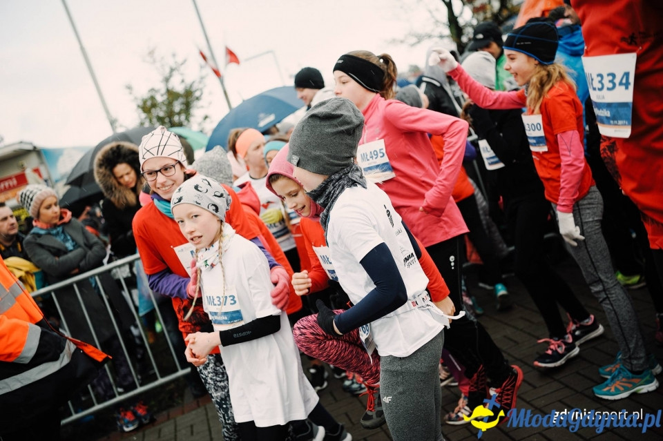 Starty młodzieżowe - Bieg Niepodległości z PKO Bankiem Polskim 2017 (I)