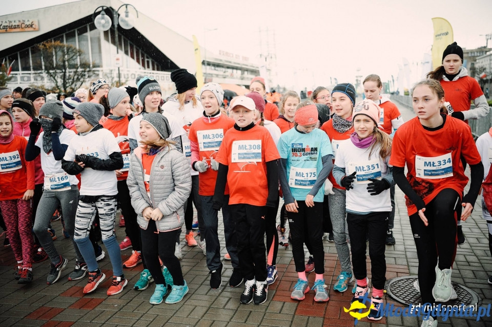Starty młodzieżowe - Bieg Niepodległości z PKO Bankiem Polskim 2017 (I)