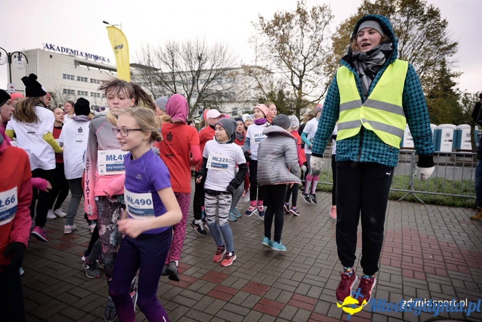 Starty młodzieżowe - Bieg Niepodległości z PKO Bankiem Polskim 2017 (I)