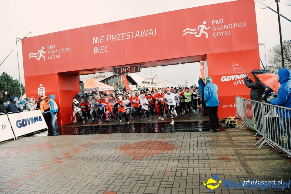 Starty młodzieżowe - Bieg Niepodległości z PKO Bankiem Polskim 2017 (I)