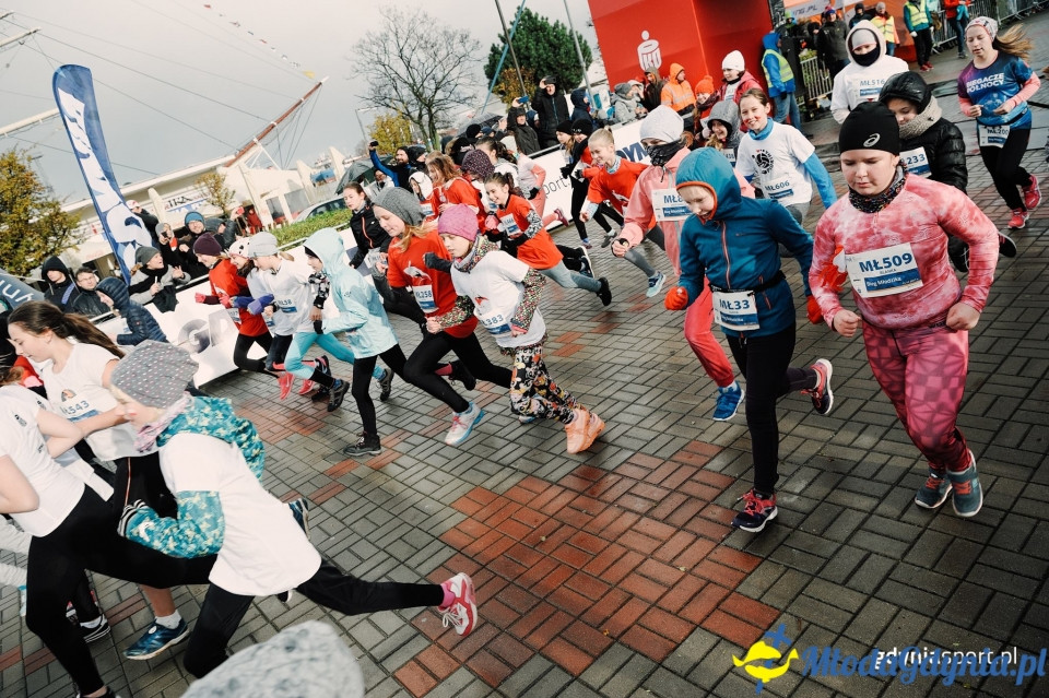 Starty młodzieżowe - Bieg Niepodległości z PKO Bankiem Polskim 2017 (I)