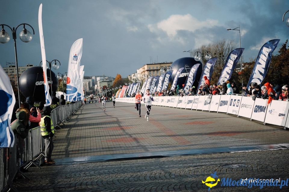 Starty młodzieżowe - Bieg Niepodległości z PKO Bankiem Polskim 2017 (I)