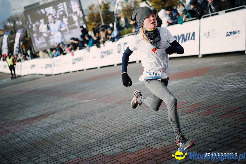 Starty młodzieżowe - Bieg Niepodległości z PKO Bankiem Polskim 2017 (I)