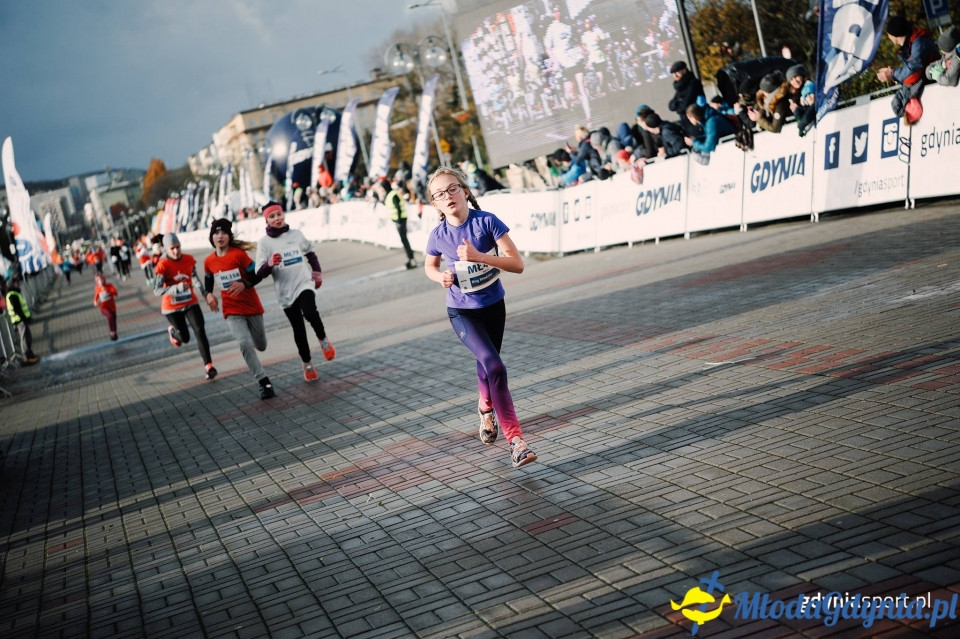 Starty młodzieżowe - Bieg Niepodległości z PKO Bankiem Polskim 2017 (I)
