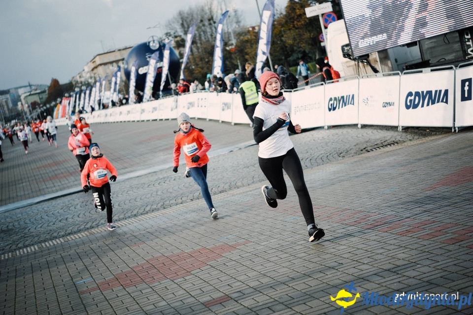 Starty młodzieżowe - Bieg Niepodległości z PKO Bankiem Polskim 2017 (I)