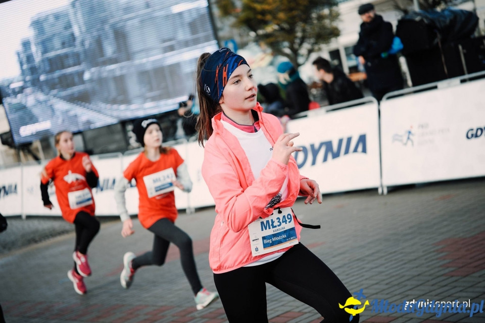 Starty młodzieżowe - Bieg Niepodległości z PKO Bankiem Polskim 2017 (I)