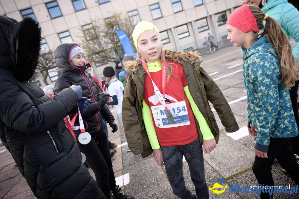 Starty młodzieżowe - Bieg Niepodległości z PKO Bankiem Polskim 2017 (II)
