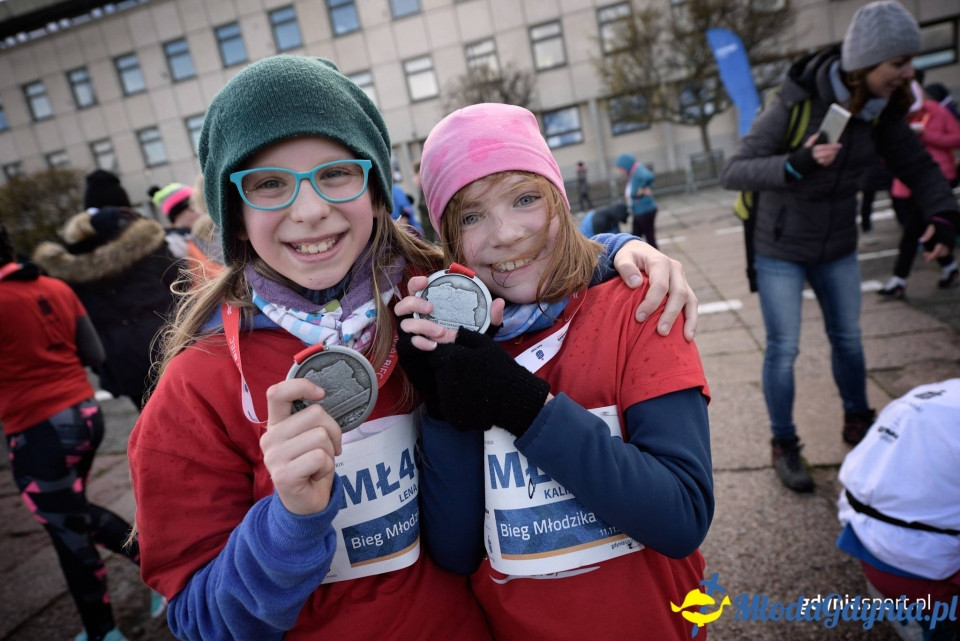 Starty młodzieżowe - Bieg Niepodległości z PKO Bankiem Polskim 2017 (II)