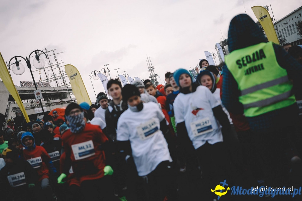 Starty młodzieżowe - Bieg Niepodległości z PKO Bankiem Polskim 2017 (II)
