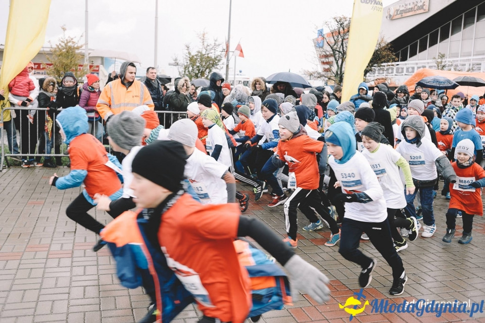 Starty młodzieżowe - Bieg Niepodległości z PKO Bankiem Polskim 2017 (II)